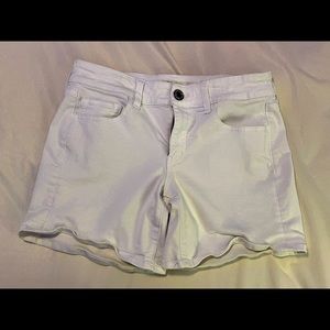 American Eagle White Shorts, Size 8